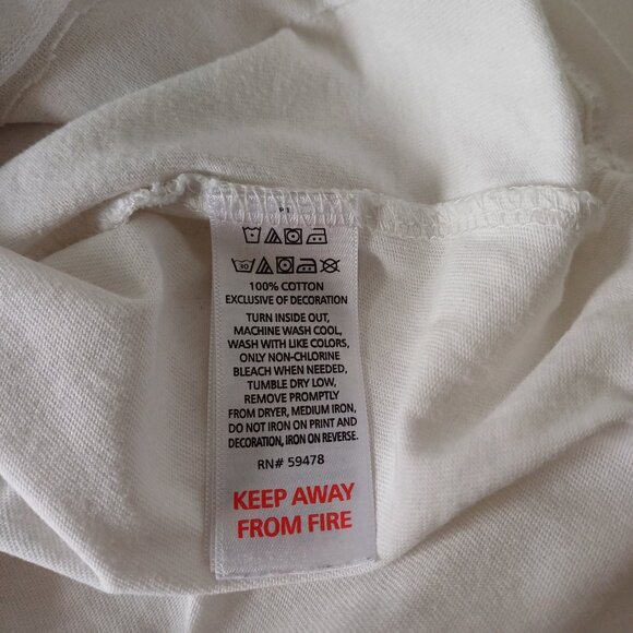 Isaac Mizrahi NY Sequin Travel Theme Strap Back Girl's T-Shirt Size M (7/8) - Picture 6 of 8